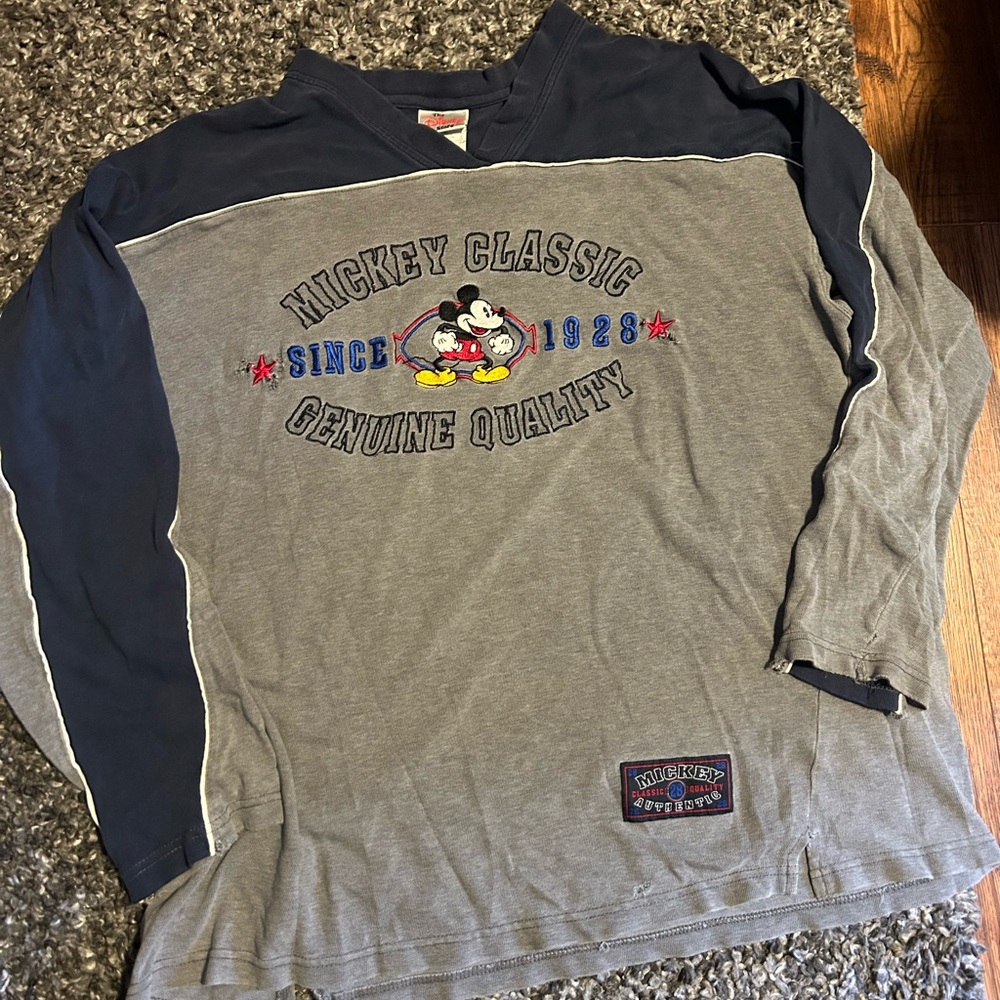 Vintage Mickey Disney Longsleeve Graphic Shirt